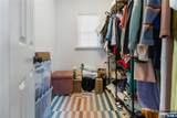 552 Burlington Street - Photo 19