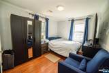 154 Carpenter Street - Photo 16