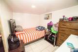 154 Carpenter Street - Photo 20