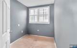86-88 Chancellor Avenue - Photo 7