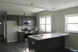 519 Roosevelt - Photo 6