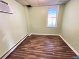 239 Stuyvesant - Photo 2