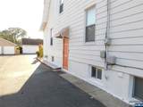 78 Newark - Photo 3
