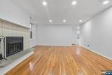 109 Grand - Photo 3