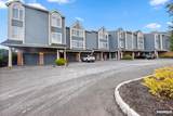 208 Cambridge - Photo 41