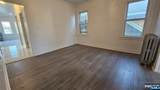 93 21st - Photo 10