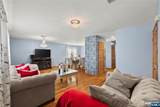 391 Taylor - Photo 4