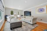 25 Nathan Way - Photo 6