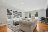 25 Nathan Way - Photo 7