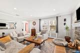 951 Darien Terrace - Photo 19