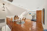 951 Darien Terrace - Photo 35