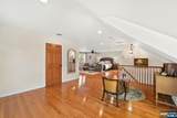 951 Darien Terrace - Photo 36