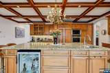 22 Anton Court - Photo 14