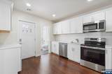 826 George - Photo 8