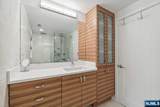 19 Center - Photo 13