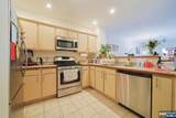 321 The Promenade - Photo 6