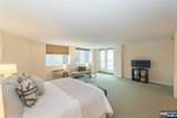 10 Smith Manor Boulevard - Photo 38