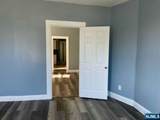 204 Demott - Photo 5