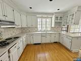 112 Oxford Place - Photo 4