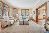 328 Carmita Avenue - Photo 8