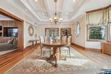 328 Carmita Avenue - Photo 10