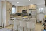 224 Rossiter Avenue - Photo 12