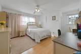 224 Rossiter Avenue - Photo 21