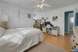 224 Rossiter Avenue - Photo 22
