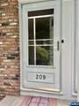 209 Washington - Photo 2