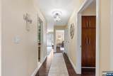 212 Burton Avenue - Photo 12