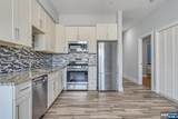 424 Whiton - Photo 10