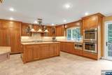 506 Sunderland Road - Photo 9