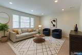 15 Sanford - Photo 5