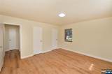 250 Oak - Photo 9