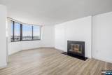 1705 Harmon Cove Tower - Photo 15