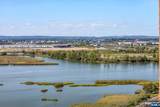 1705 Harmon Cove Tower - Photo 8