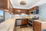 1705 Harmon Cove Tower - Photo 10