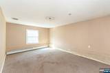 558 Beech Street - Photo 17
