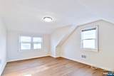 48 Center - Photo 16