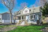 40 Morton Avenue - Photo 1