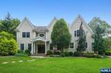 85 Everett - Photo 1