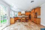 85 Everett - Photo 11