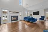 160 Lawrence Drive - Photo 15