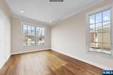 160 Lawrence Drive - Photo 18