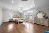 160 Lawrence Drive - Photo 24