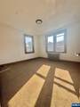 688 Kingsland - Photo 11