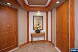 100 Carlyle - Photo 20