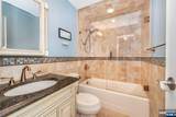 580 Bloomfield - Photo 9