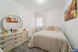 66 Buschmann Avenue - Photo 15