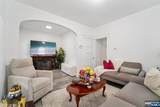 66 Buschmann Avenue - Photo 5